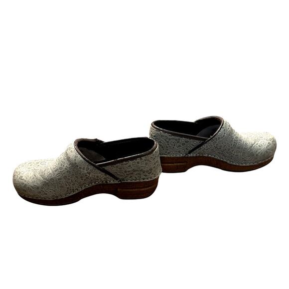 Dansko 7.5/8 XP Professional Tooled Leather Clog Slip On Lace Slip Proof Blue 38 - Picture 6 of 8